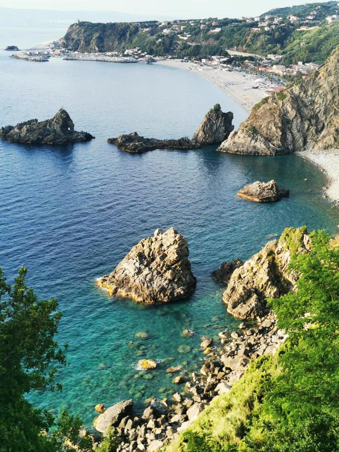 Appartement La Terrazza Di Rovaglioso à Palmi Extérieur photo